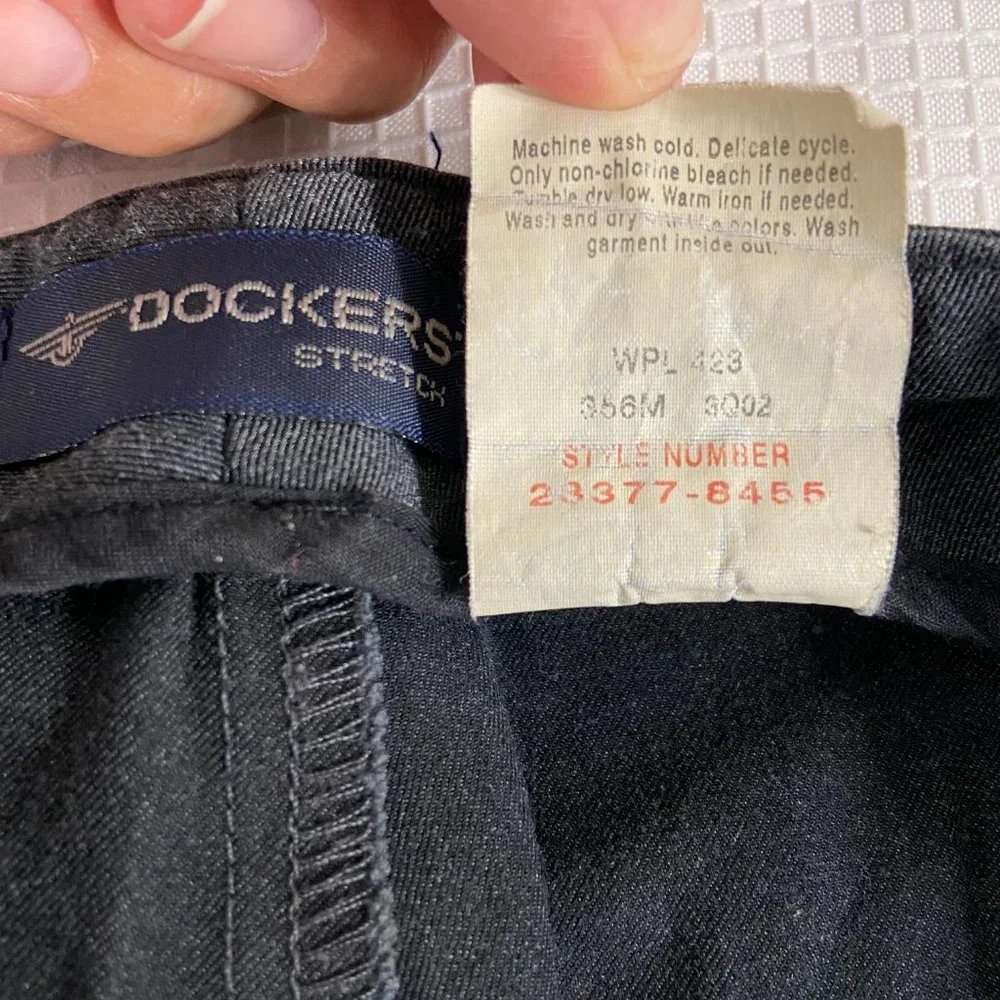 Dockers Womens Size 6 M Petite Gray Stretch Pants